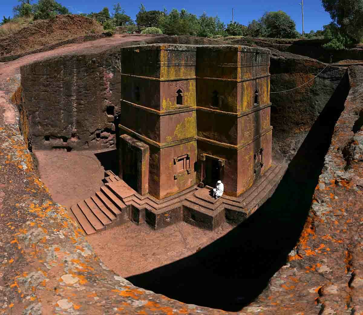 Lalibela Rock Hewn Church - Bete Giorgis